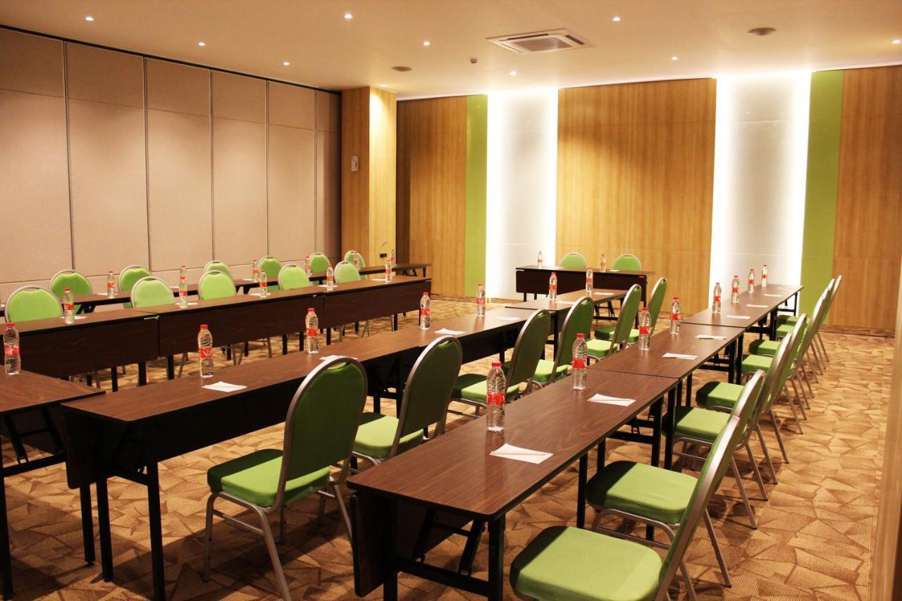 Zest Parang Raja Solo By Swiss-Belhotel International Bonorejo المظهر الخارجي الصورة